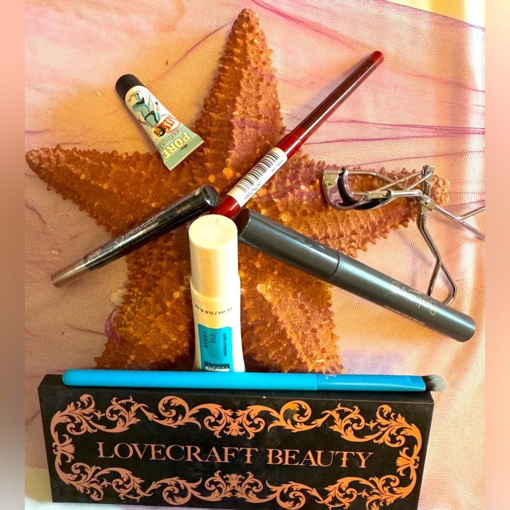 ❤️NWT❤️LOVECRAFT BEAUTY SUPPLIES & A TREASURE TROVE OF MANY MORE…
